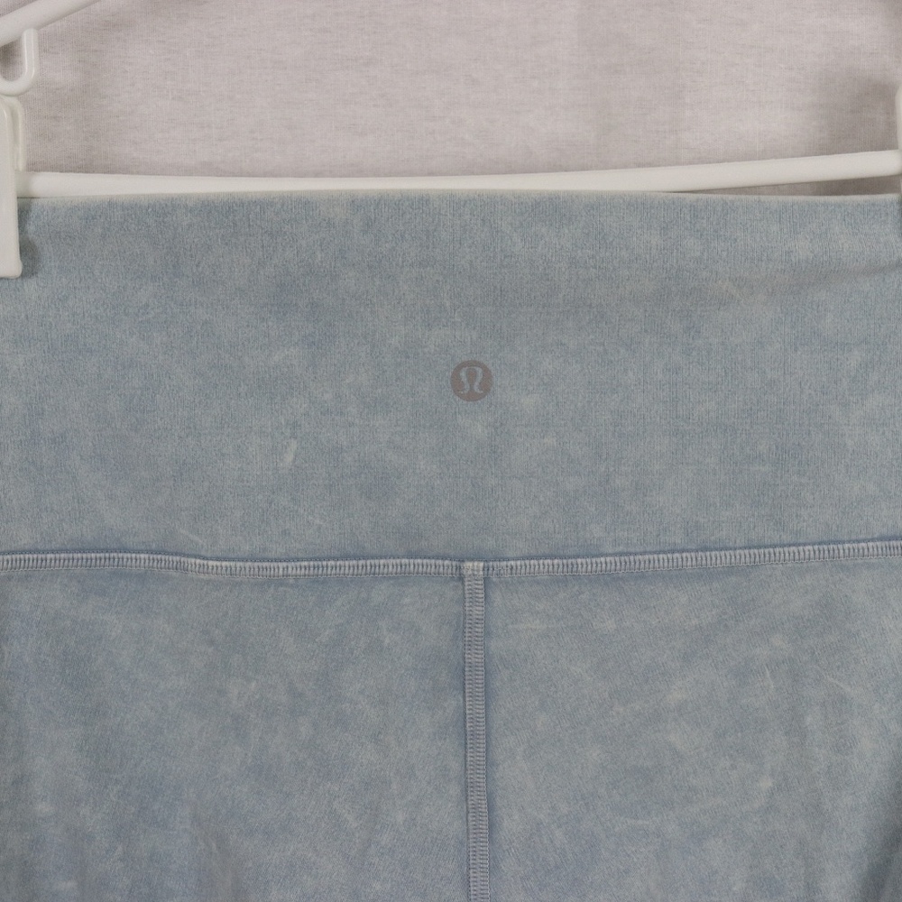 Lululemon Wunder Under High Rise 28" - Picture 3 of 5